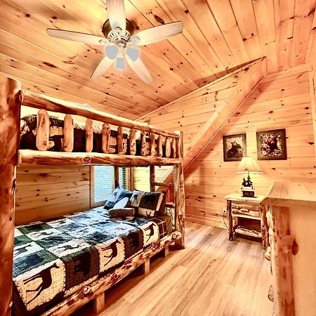 Tennessee Oasis Pool Cabin Villa Sevierville Ngoại thất bức ảnh