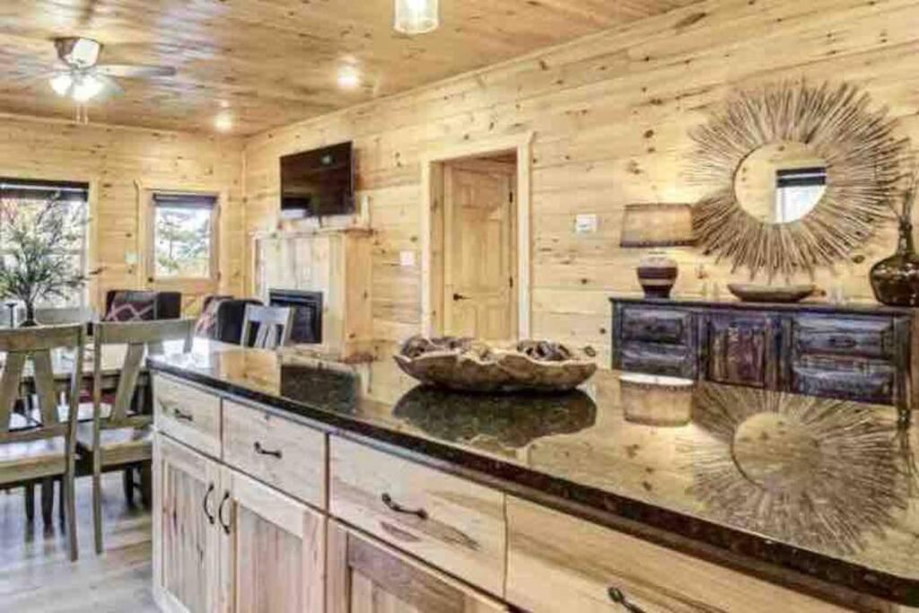 Tennessee Oasis Pool Cabin Villa Sevierville Ngoại thất bức ảnh