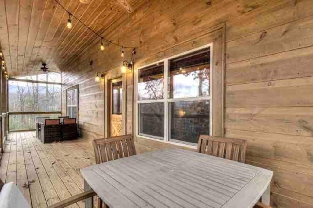 Tennessee Oasis Pool Cabin Villa Sevierville Ngoại thất bức ảnh