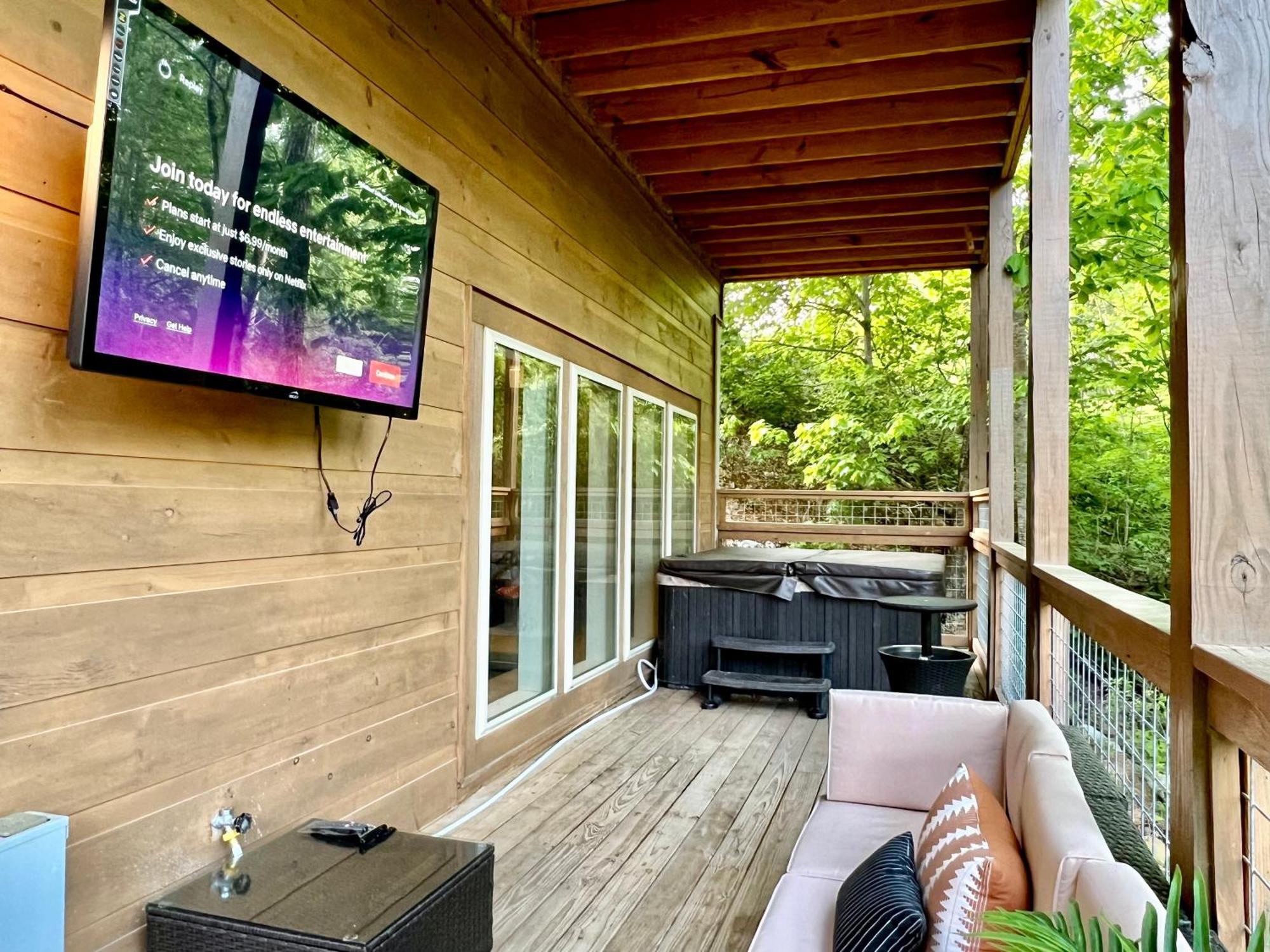 Tennessee Oasis Pool Cabin Villa Sevierville Ngoại thất bức ảnh